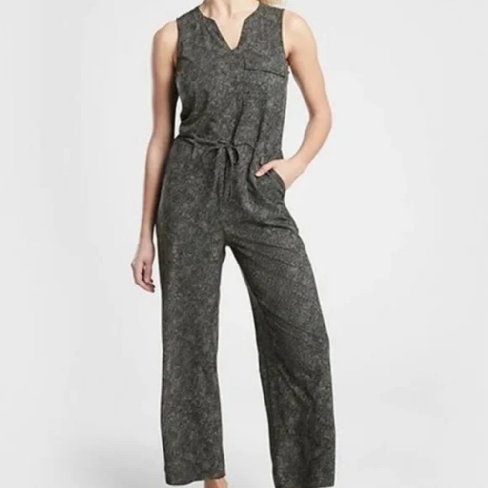 Athleta. Topanga Printed Jumpsuit. Viper Black. Size Medium.